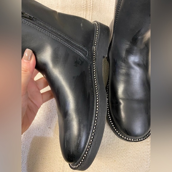 Zara Chic Black Leather Boots with Silver Studs Sz 33 - Picture 3 of 10
